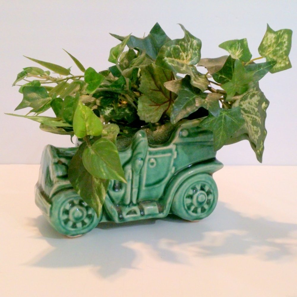 Vintage Mid Century Green Jalopy Car Ceramic Planter with Faux Ivy - Picture 4 of 7